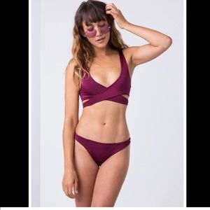 INDAH captain wrap bikini - M top / S bottom